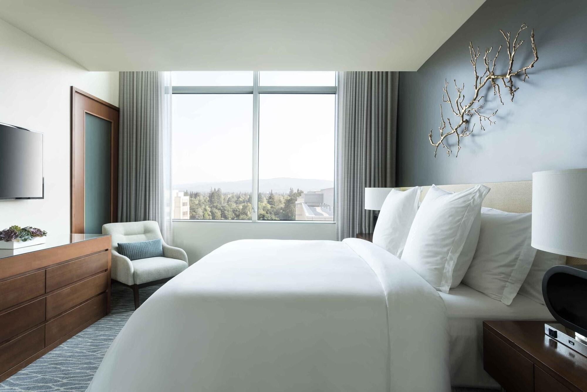 Four Seasons Hotel Silicon Valley At East Palo Alto Exterior photo